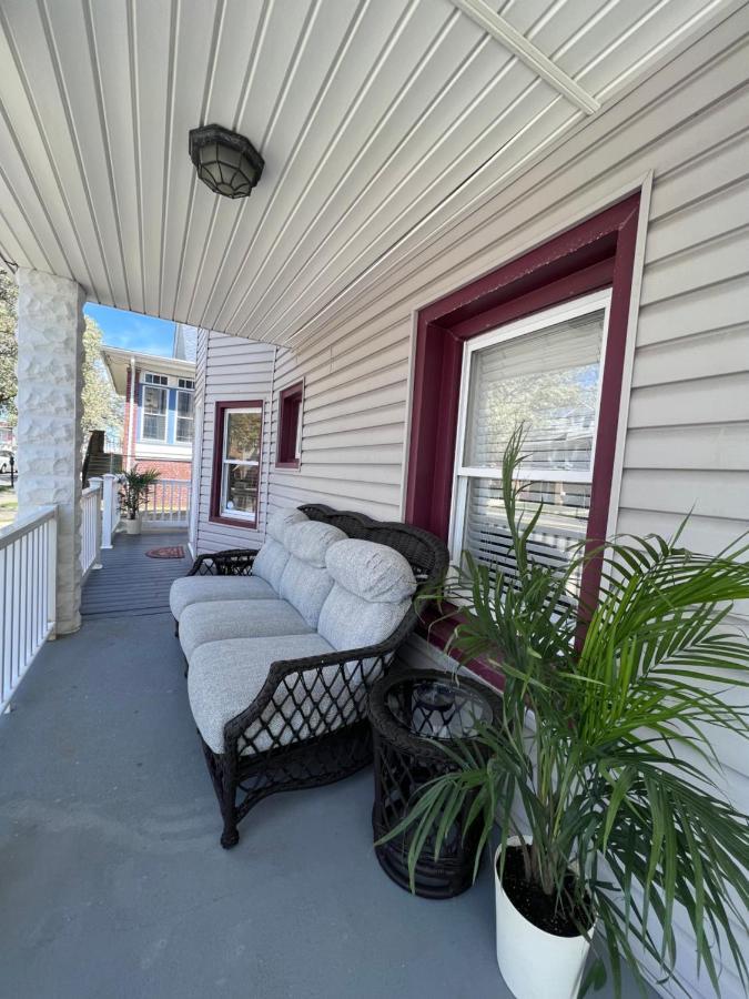 Appartement Ultra Modern - Entire 3 Bedroom - 5 Min Walk To The