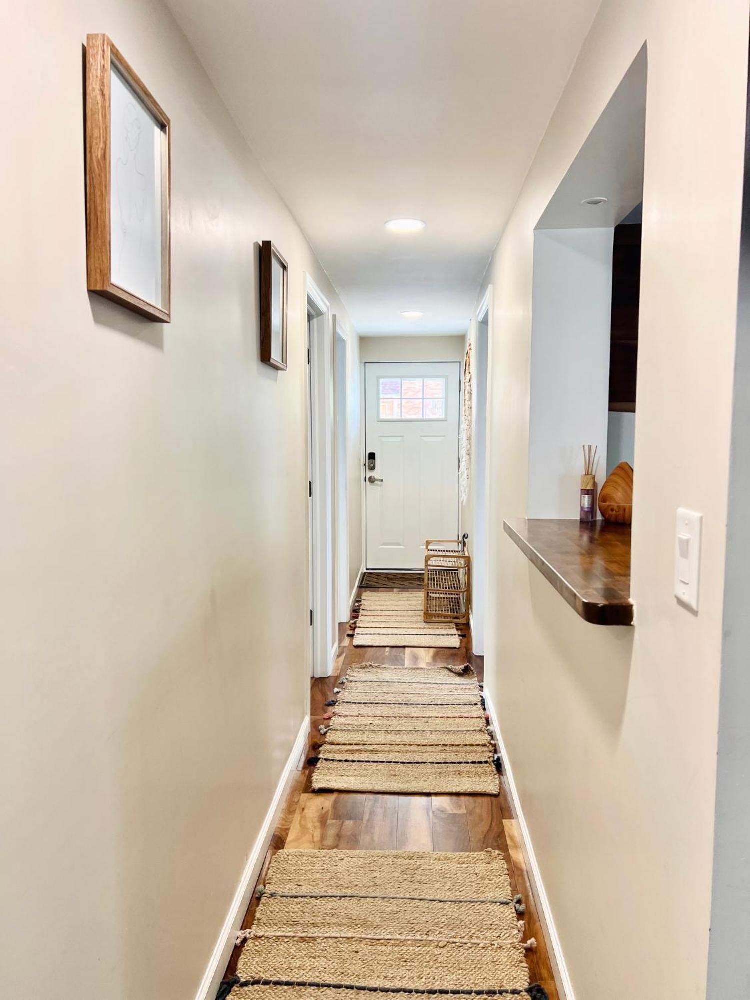 Appartement Ultra Modern - Entire 3 Bedroom - 5 Min Walk To The